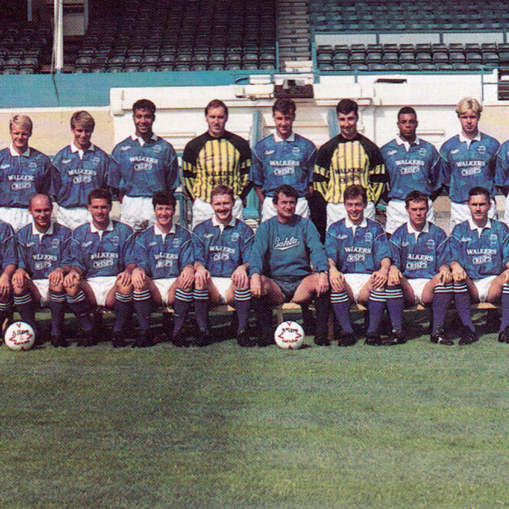 Leicester City 1990-91 Retro Football Shirt - Image 7